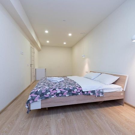 Flatrent Smarthouse Aparthotel Kiev Ngoại thất bức ảnh